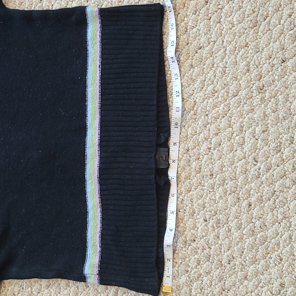 Lightweight Sweater - Picture 5 of 5